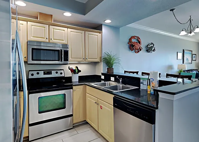 Crystal Shores #704 Apartment *